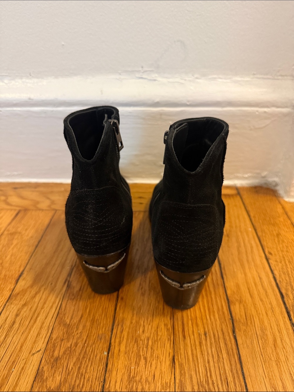Zadig & Voltaire Black Suede Ankle Boots with Heel - Women's